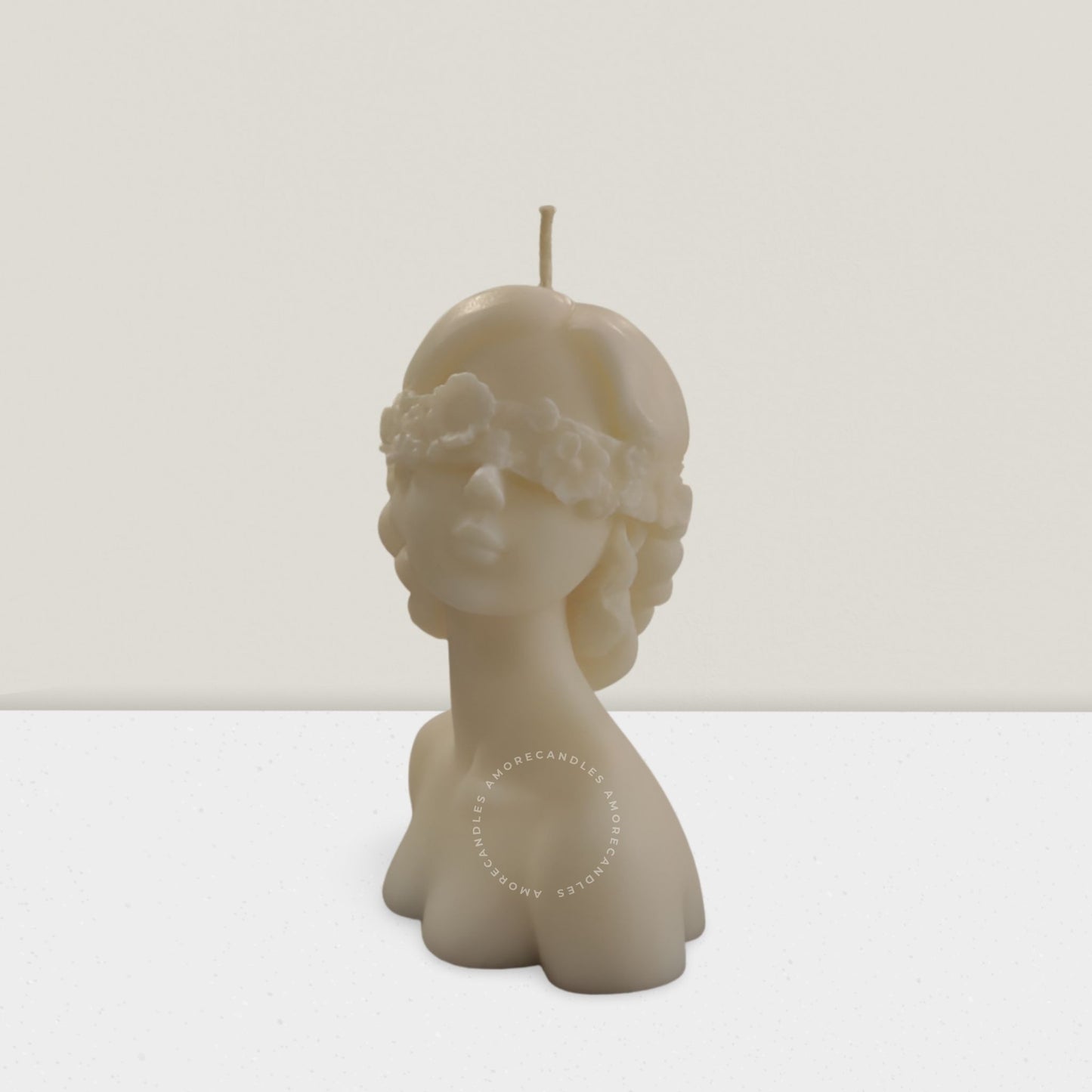 ARA - The Small Lady Candle
