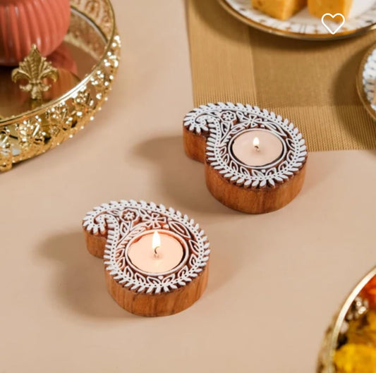 Kerry Shaped Wooden Tea-Light Holder